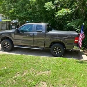 Meet your Posher, Mathaniel